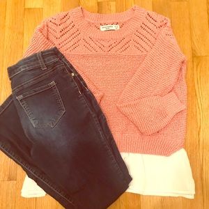 GIRLS SWEATER AND JEANS OUTFIT